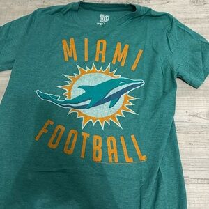Miami dolphins t shirt